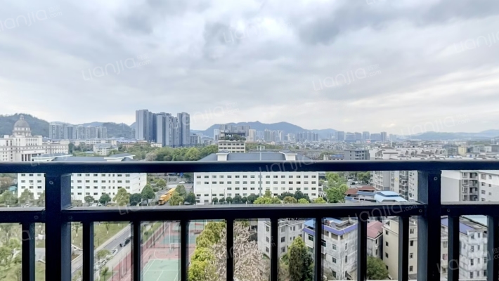 德城园二手房实景图