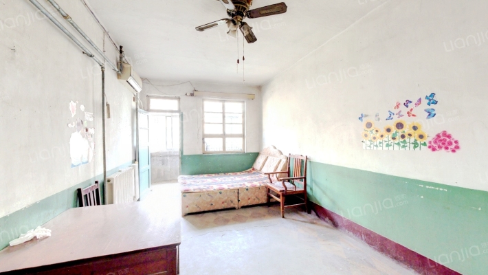 凤凰山南路4号二手房实景图