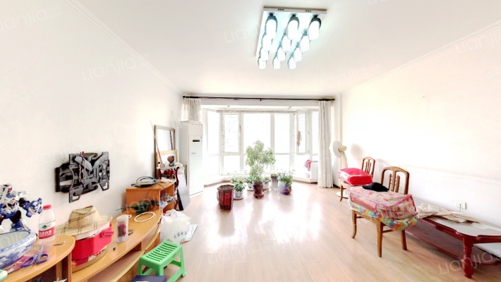 和泰东方园二手房实景图