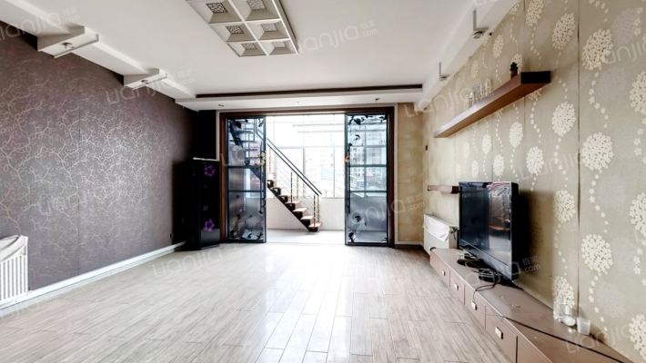 雅园二手房实景图