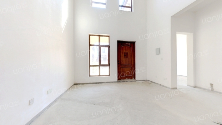 安纳溪ViLLa二手房实景图