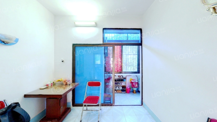 桂容小区二手房实景图