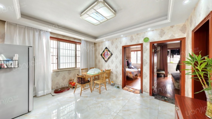 金色华庭北区二手房实景图