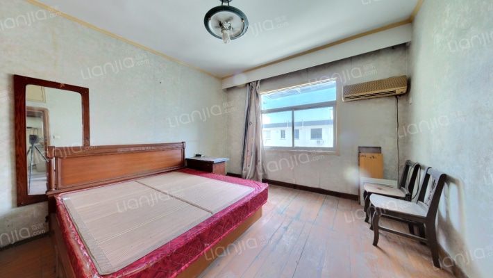 潼泾新村二手房实景图