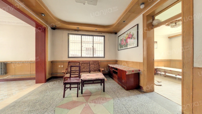 企业局家属院二手房实景图