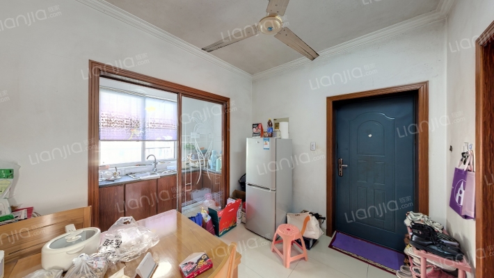 三港新村二手房实景图