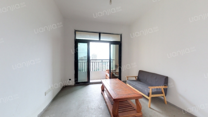 和泰家园350号二手房实景图