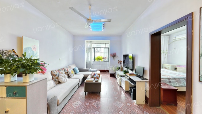 五津北路84号二手房实景图