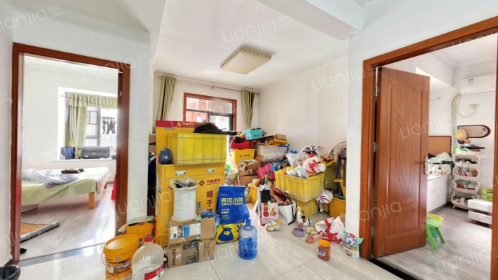 毛坦港湾B区二手房实景图