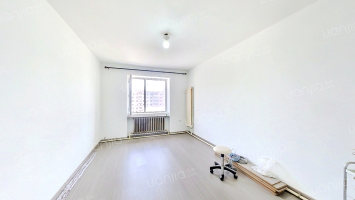 阳光颐养花园二手房实景图