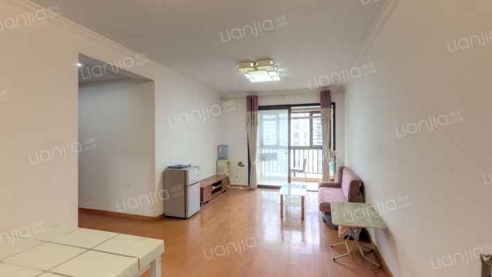 中港罗兰小镇二手房实景图