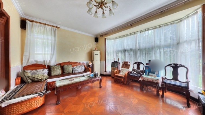 兆丰乡根园大上海小台北别墅二手房实景图