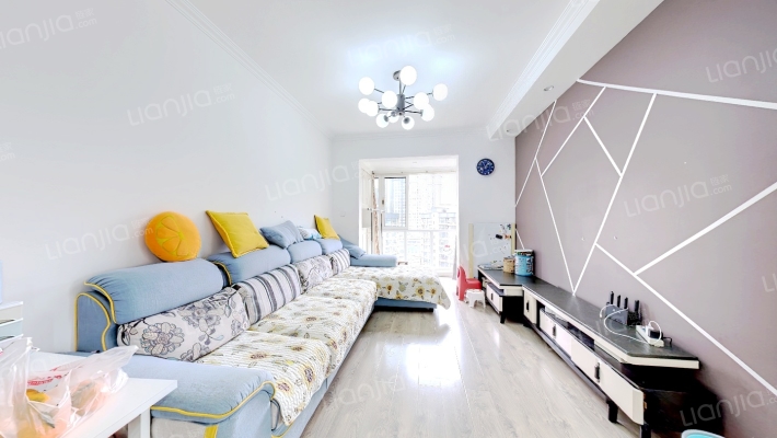 融创凯旋东岸二手房实景图