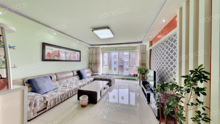 钻石礼都东区二手房实景图