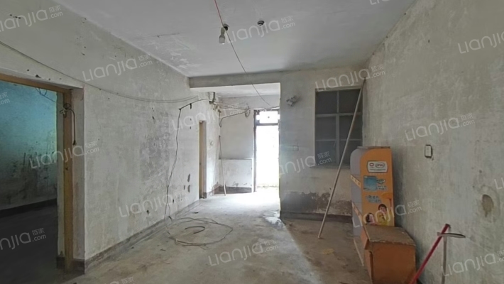 民主街五号院二手房实景图