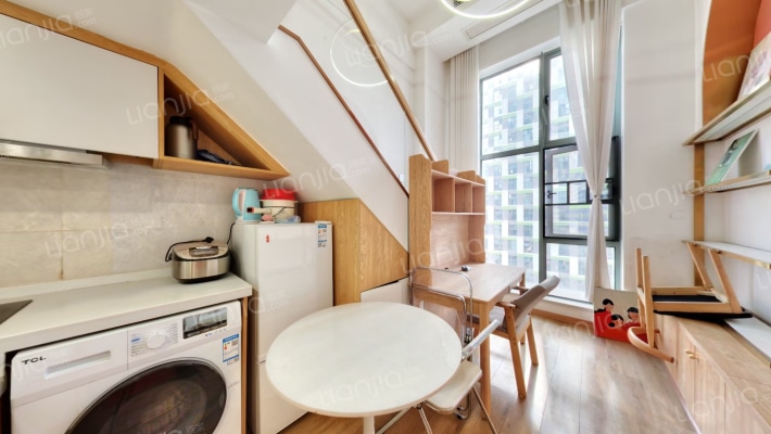 力高凤凰新天二手房实景图