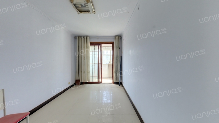 春秋湖畔二手房实景图