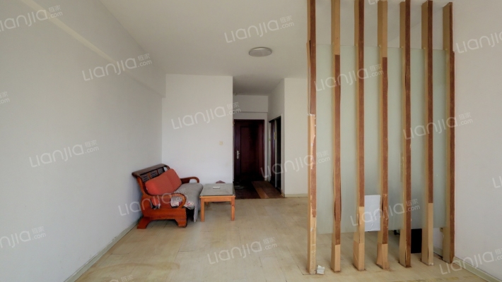 商贸国际A座二手房实景图