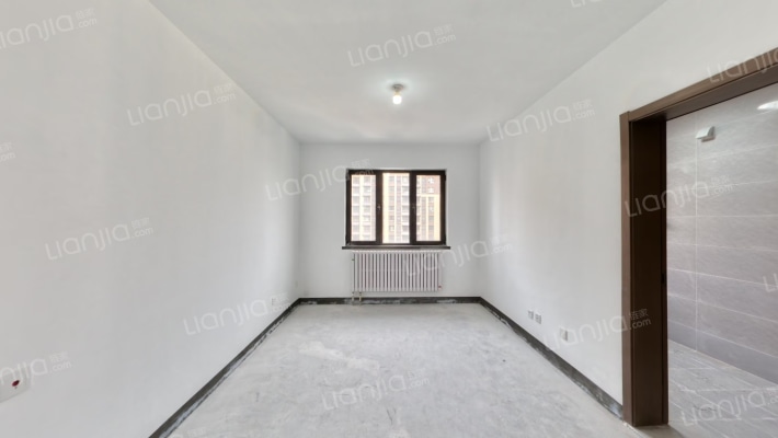 明湖之光二手房实景图