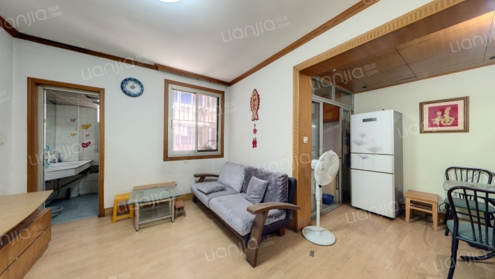 江印集团公寓二手房实景图