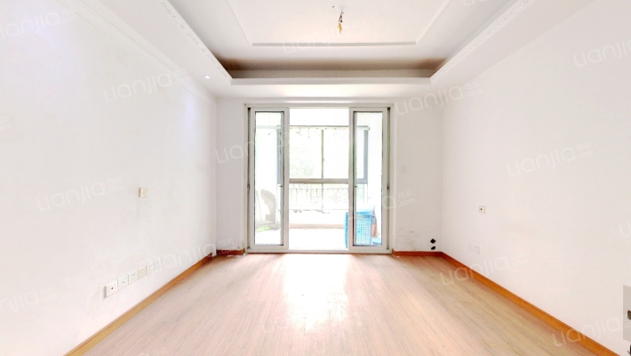 旭辉华庭二手房实景图