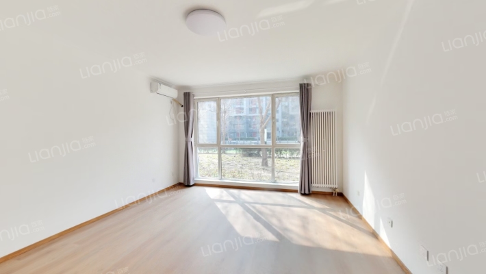 润枫水尚东区二手房实景图