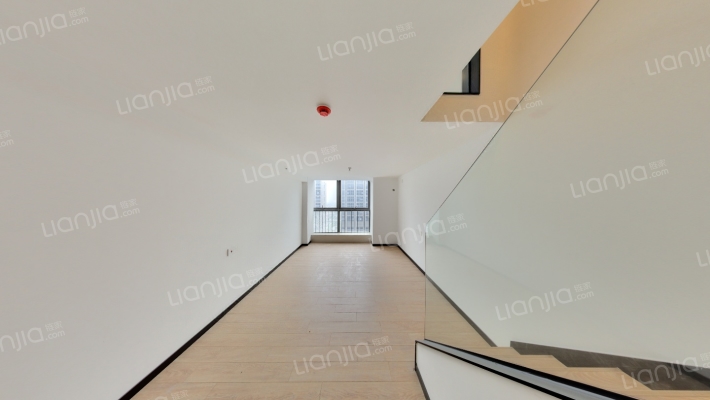 龙光玖龙台二手房实景图