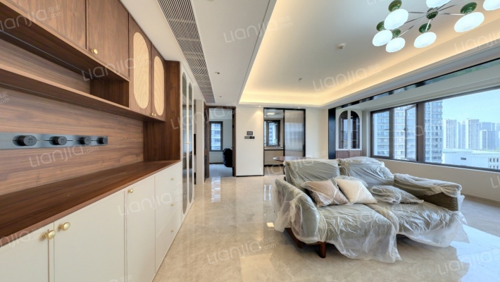 星遇光年府二手房实景图