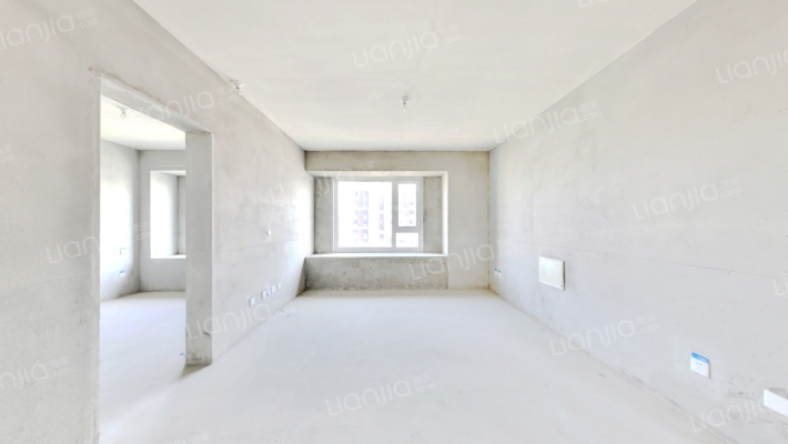 万龙净月上院二手房实景图