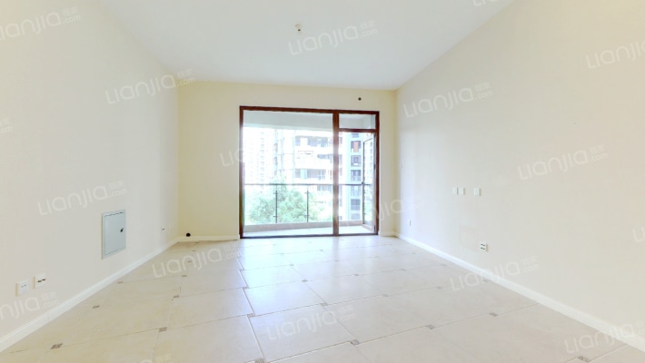 麓山国际半月湾二手房实景图