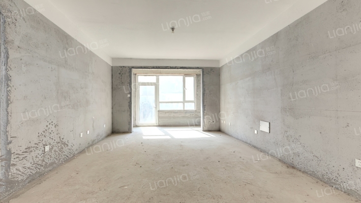 清华佳苑二手房实景图