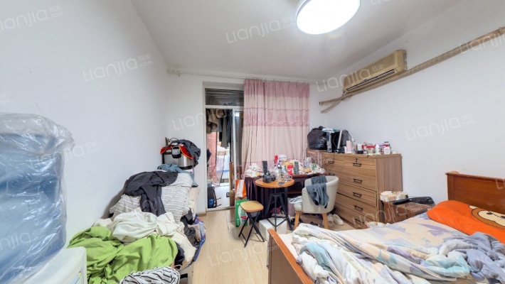 秦家弄小区二手房实景图