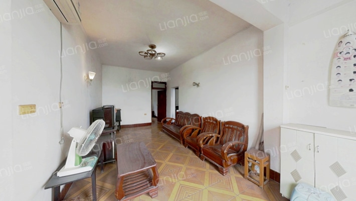 青龙岭二手房实景图