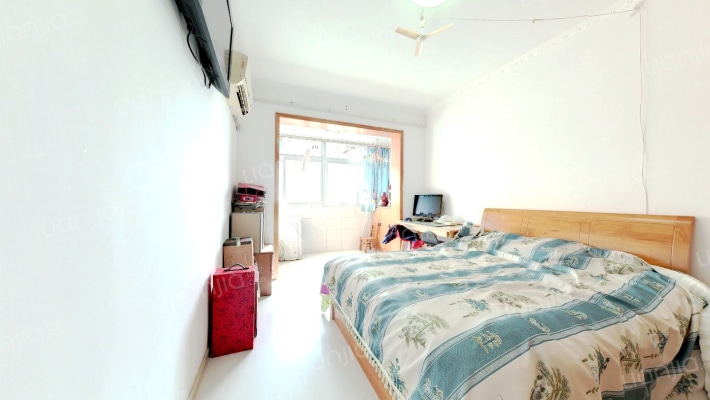 迈皋桥街79号二手房实景图