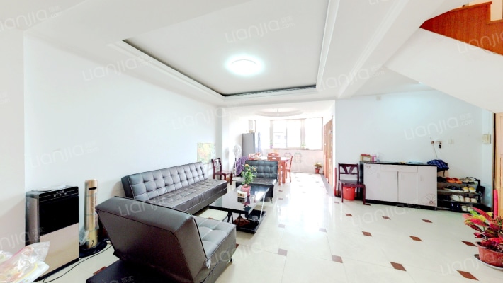 天鹤六村二手房实景图