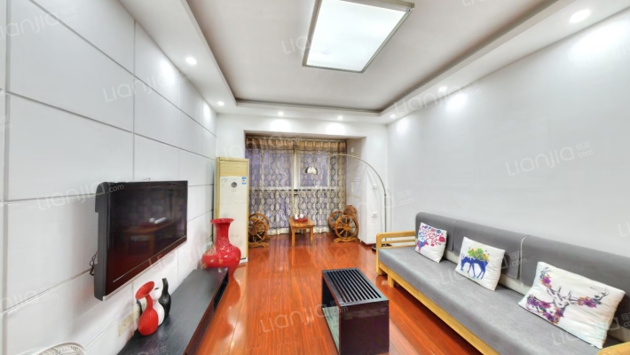 万达广场铂邸二手房实景图