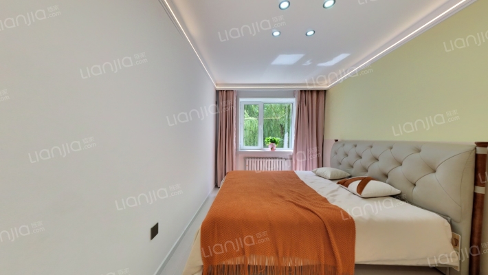 河松小区一期二手房实景图