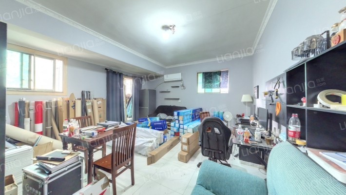 东方小区二手房实景图