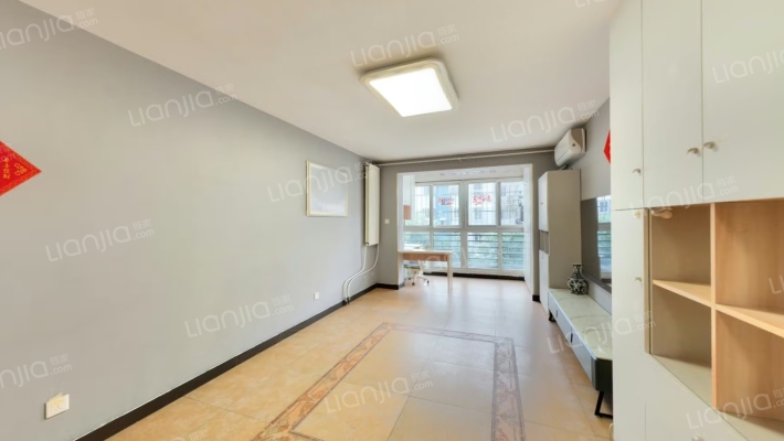 龙锦苑二区二手房实景图