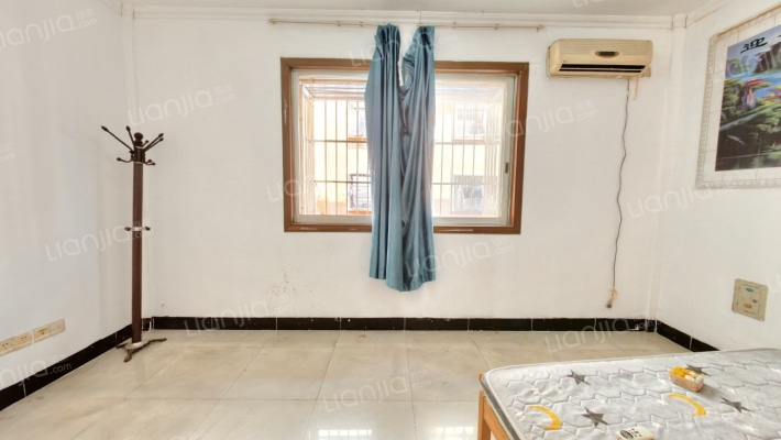 南国花园商城二手房实景图