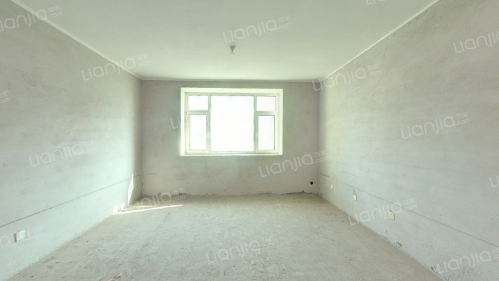 崇正鸿运豪庭二手房实景图