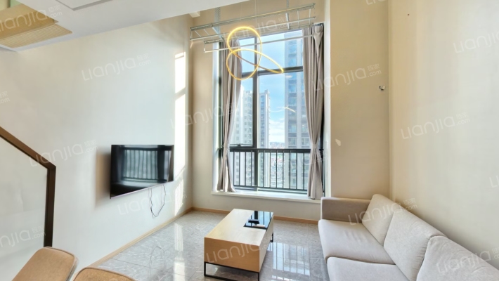 复地雲極二手房实景图