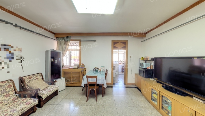 配套局家属院二手房实景图