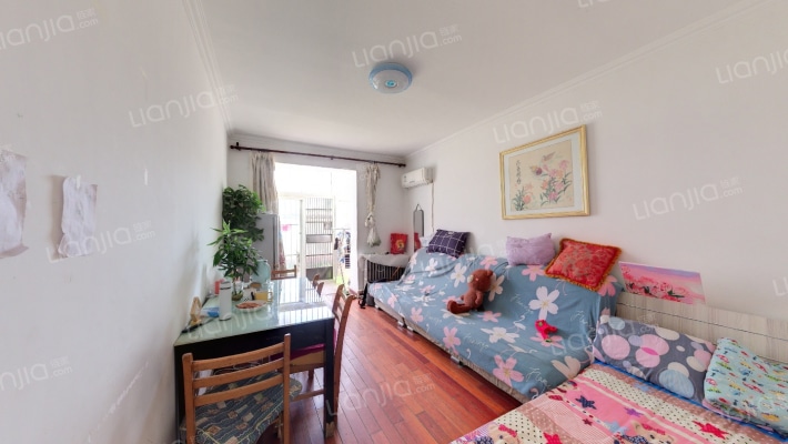 有色家属院二手房实景图