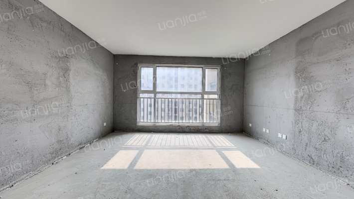 凡尔赛花园二手房实景图