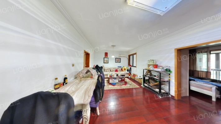 惊驾名庭A区二手房实景图