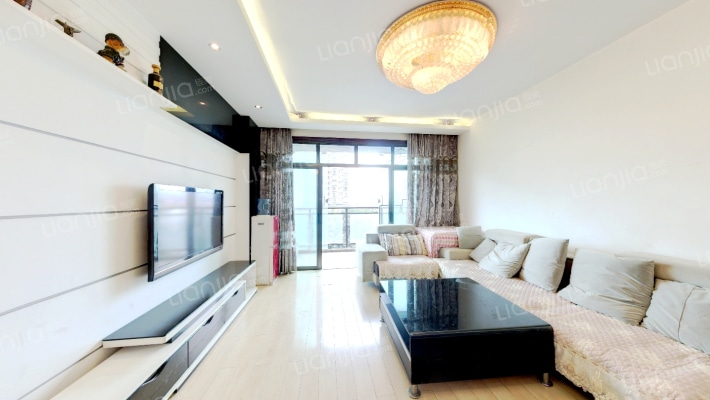 华颐蓝天二手房实景图