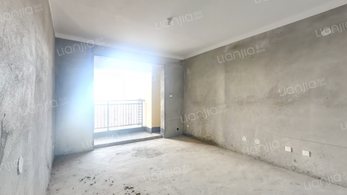 常绿·林溪美地二手房实景图