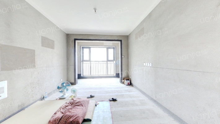 荣邦城东区二手房实景图