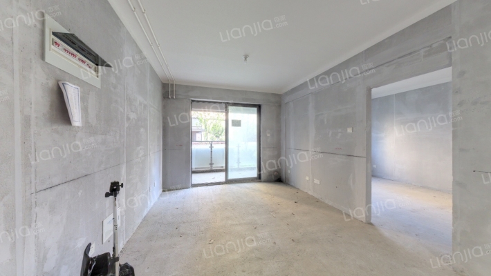 康居苑D区二手房实景图